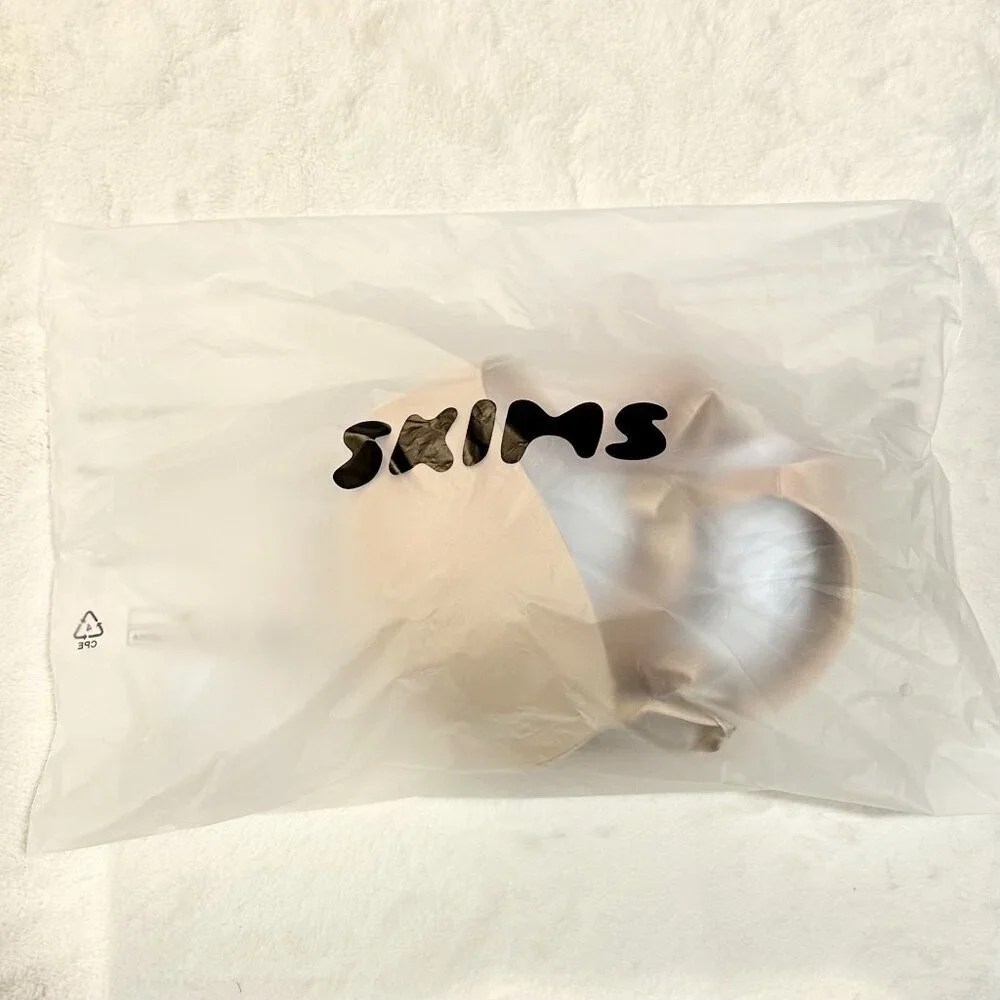 NWT SKIMS Smoothing Intimates Full Coverage Lightly Lined Bra in Clay - 34B - Picture 4 of 9